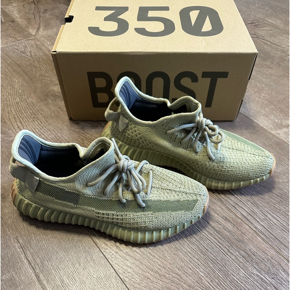 Yeezy 350 V2’s - Sulfur